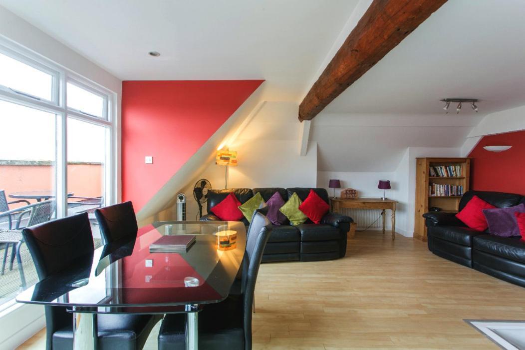 Stunning Central Exeter Apartment With Balcony And Fantastic View Luaran gambar