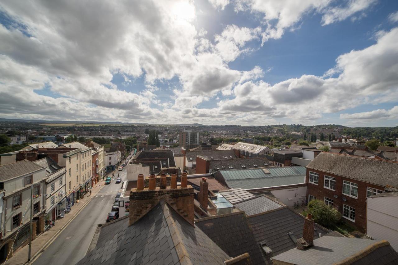 Stunning Central Exeter Apartment With Balcony And Fantastic View Luaran gambar